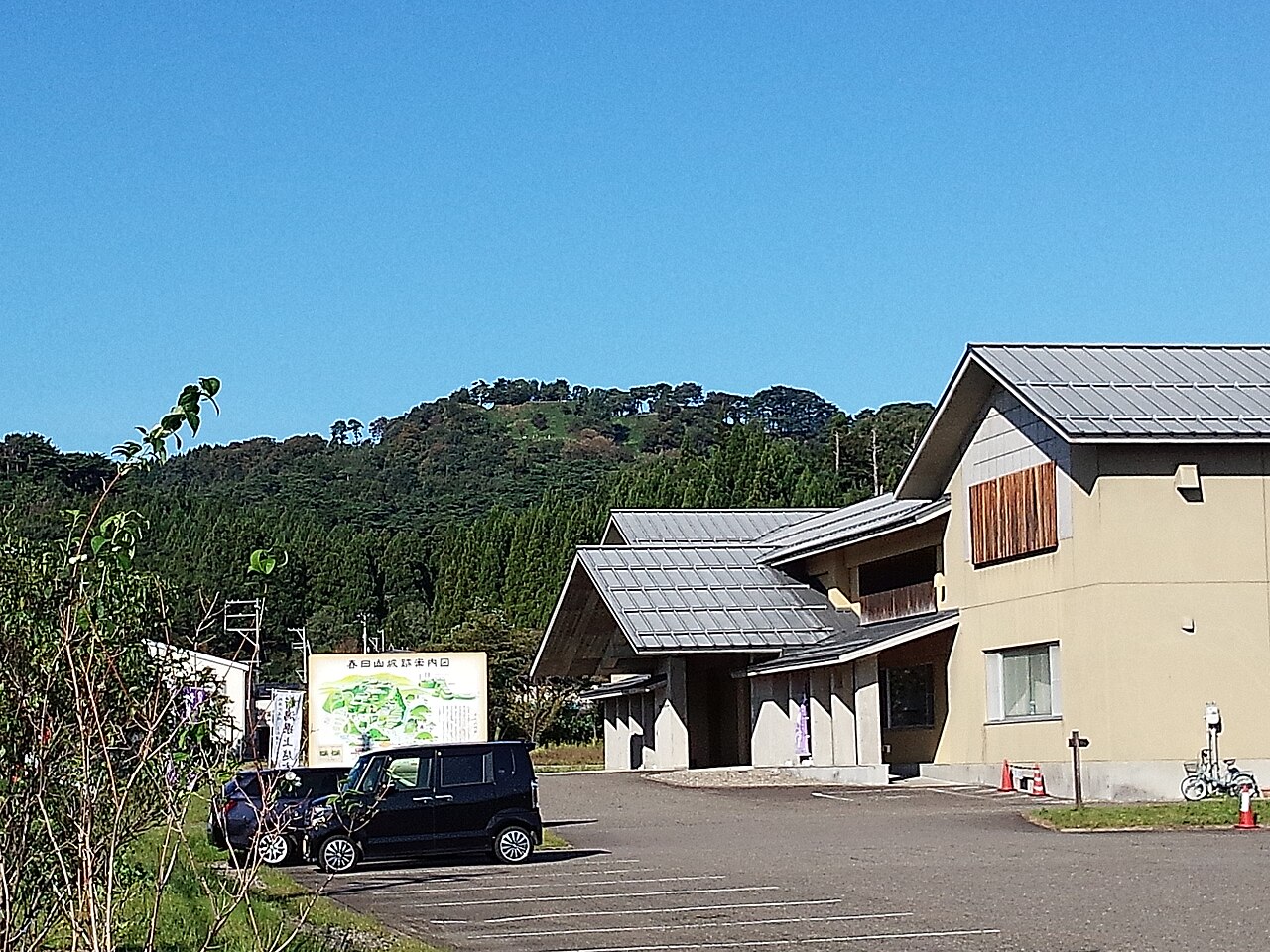 春日山城跡からの展望